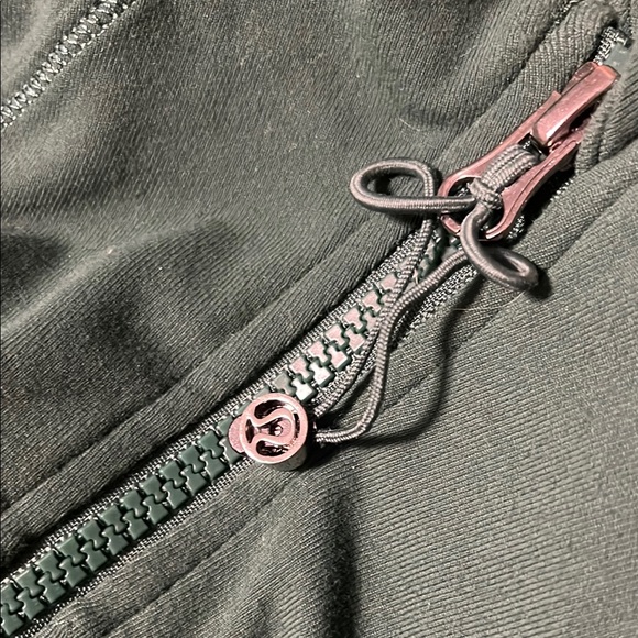 Lululemon Forme Jacket - Picture 4 of 4